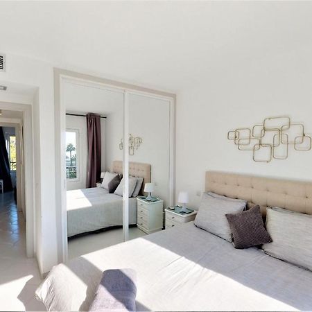 Top Floor Apartment - Amazing Sea View Sitio de Calahonda ภายนอก รูปภาพ