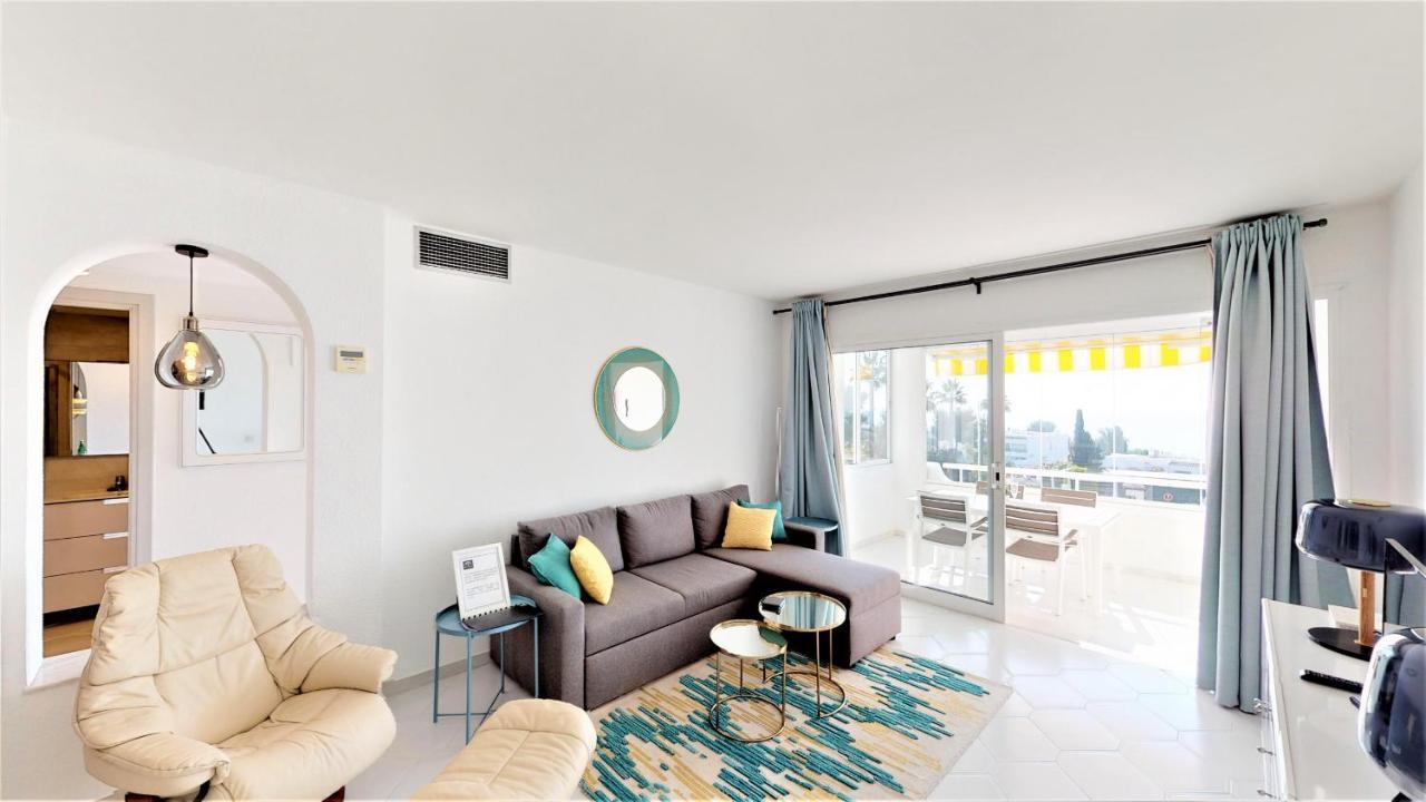 Top Floor Apartment - Amazing Sea View Sitio de Calahonda ภายนอก รูปภาพ