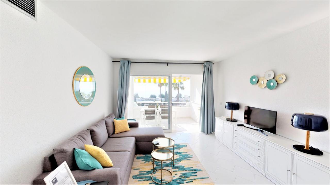 Top Floor Apartment - Amazing Sea View Sitio de Calahonda ภายนอก รูปภาพ